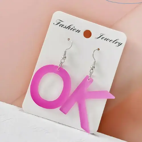 Aretes OK de acrílico 