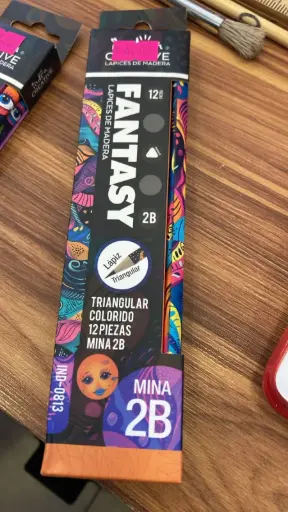 [ind-0813] Lápices de madera Fantasy 2B triangular